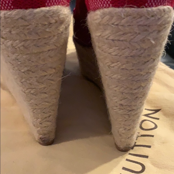 Louis Vuitton sling back wedges - Picture 6 of 10